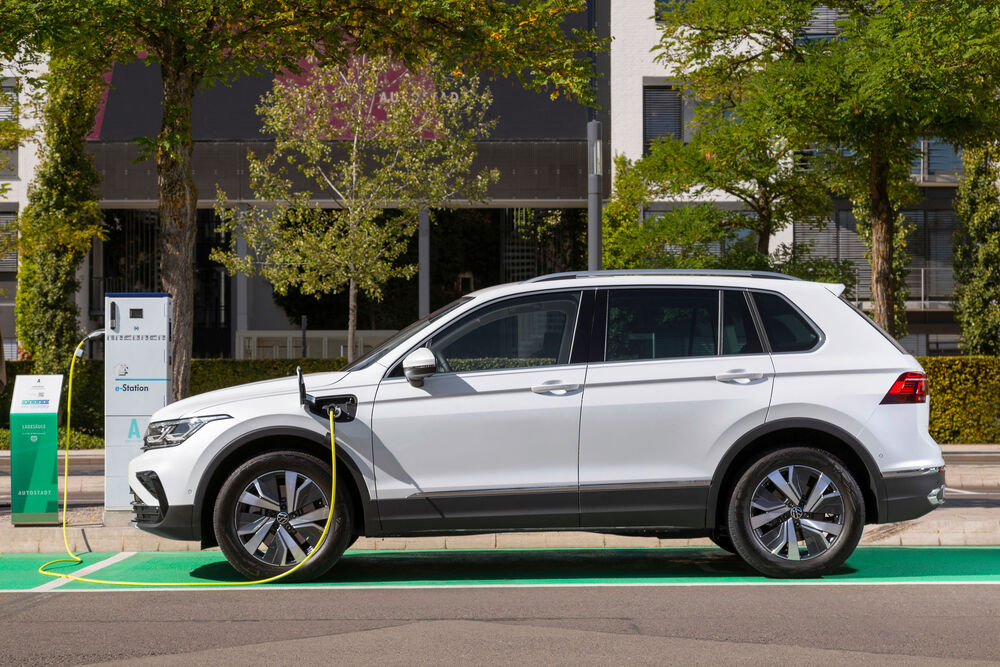 Low Company Car Tax Plug-in Hybrid added to the VW Tiguan range